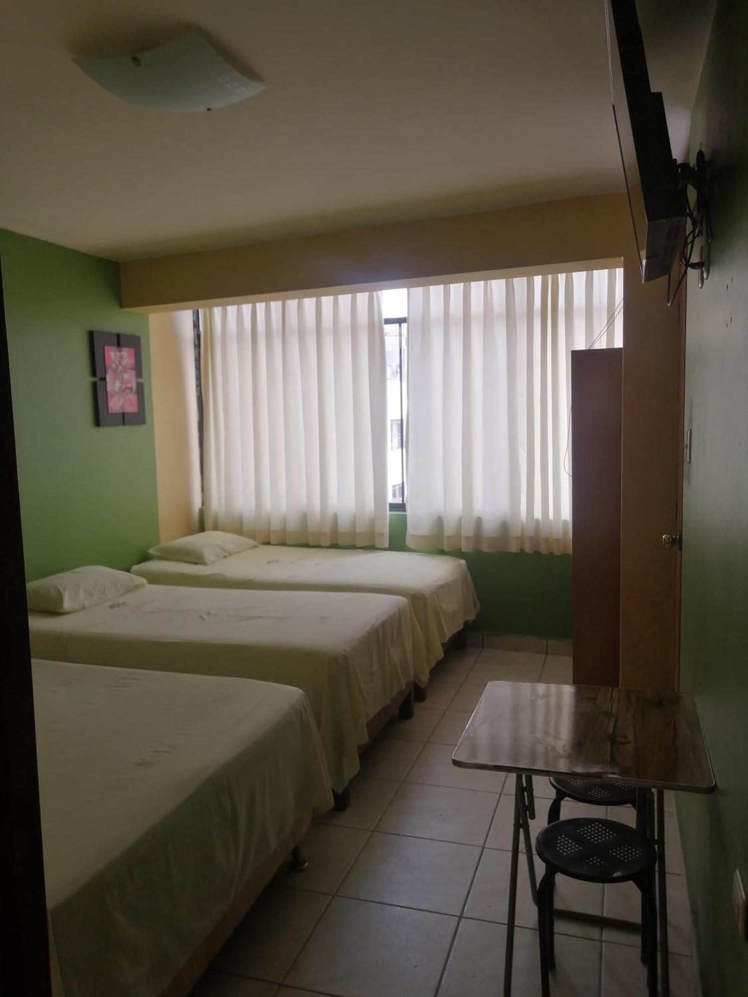 Hostal Boulevard Nazca Exterior photo