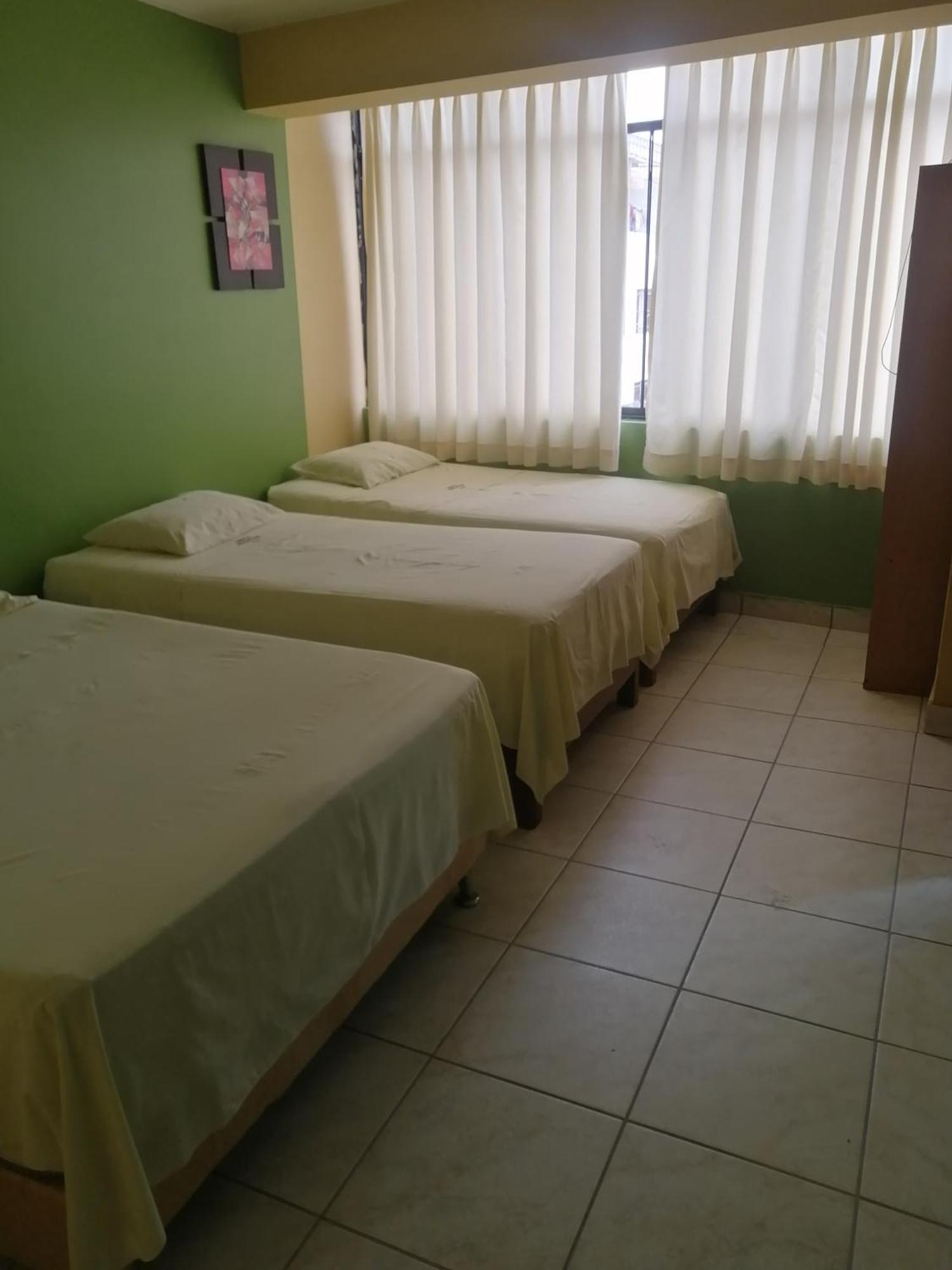 Hostal Boulevard Nazca Exterior photo
