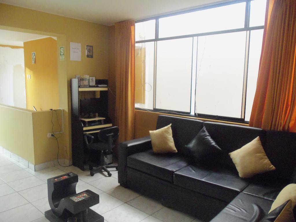 Hostal Boulevard Nazca Exterior photo