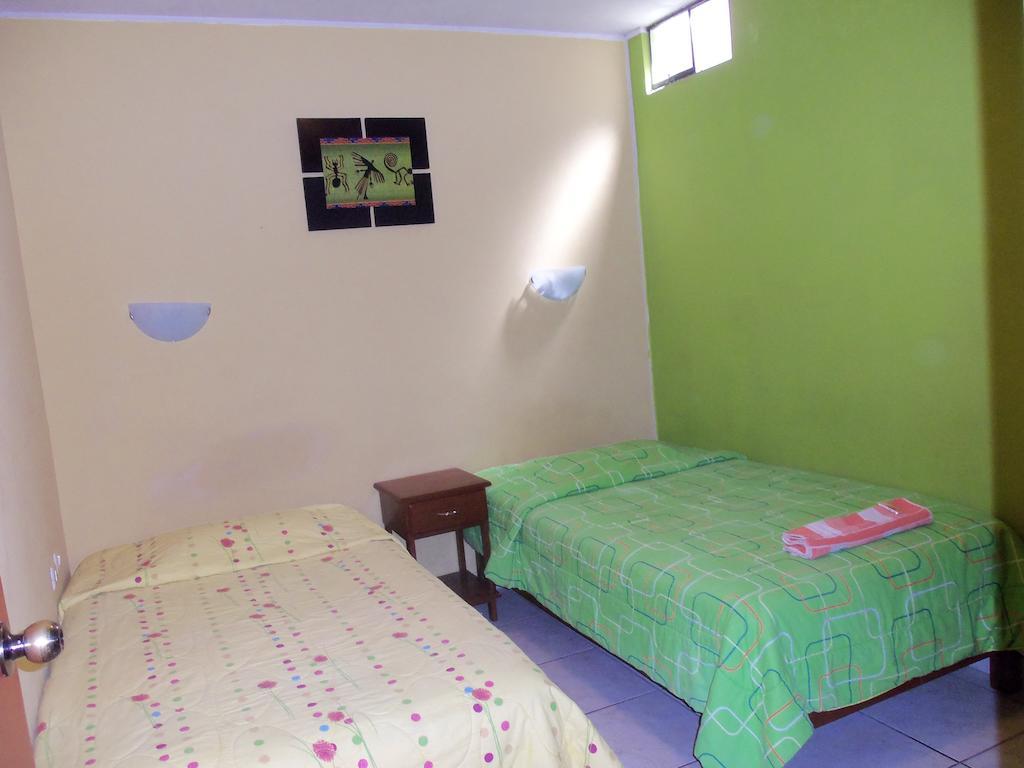Hostal Boulevard Nazca Exterior photo